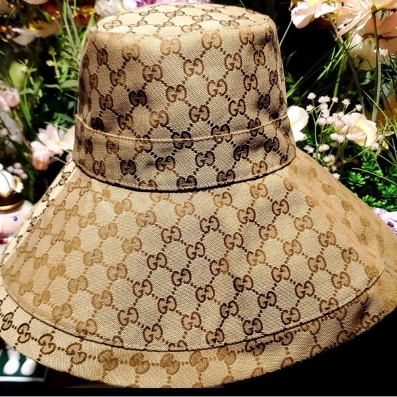Gucci GG Bucket Hat Monogram Wide Large Brim Beige Canvas Sun Coverage Beach - Picture 8 of 16